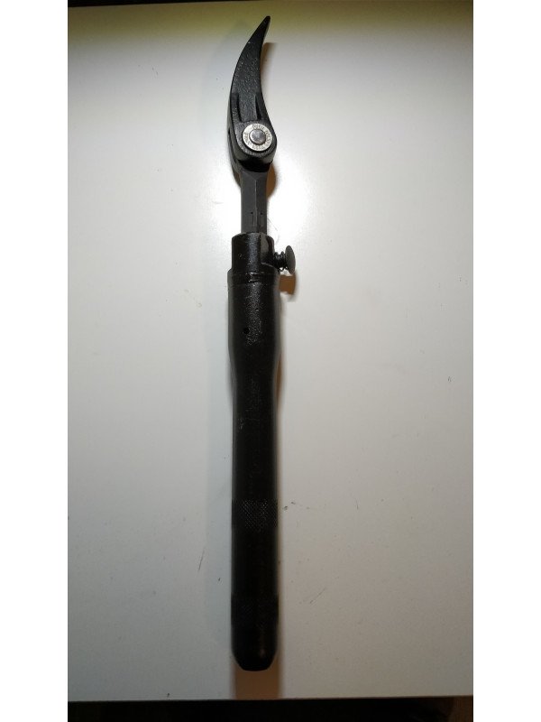 Säädettävä asennusrauta teleskoopilla 340-470