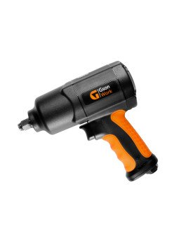 Vahva komposiiittirakenne